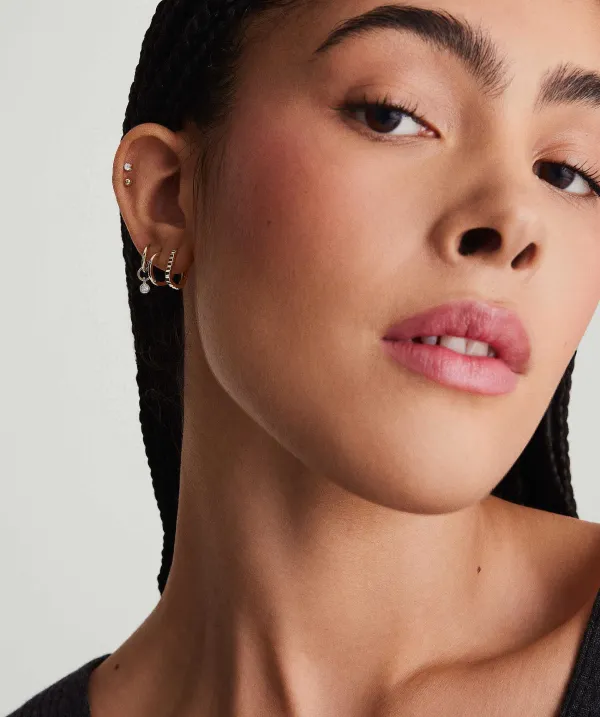 Earrings<Mejuri Pleated Huggie U Hoop