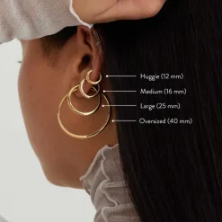 Earrings<Mejuri Tube Medium Hoops